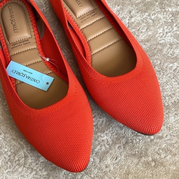 Brand New Cynthia Rowley Chelsea Flats Almond Toe Slip On Orange Fabric Knit - Picture 11 of 15